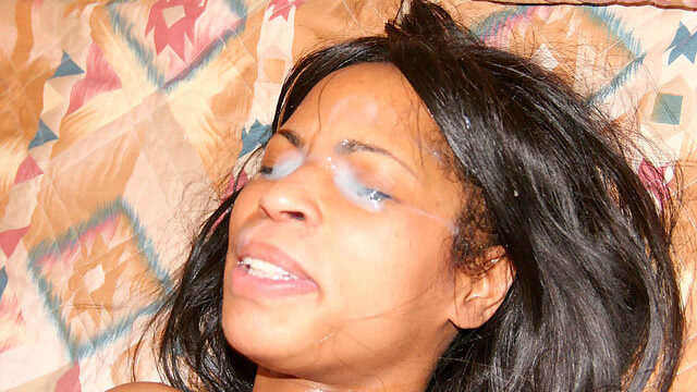 Ghetto Hoe Gets Jizzed